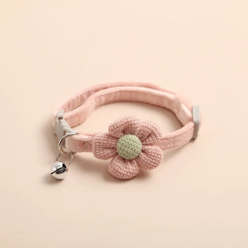 Collier chat clochette