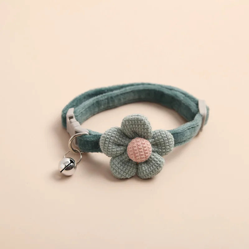 Collier chat clochette